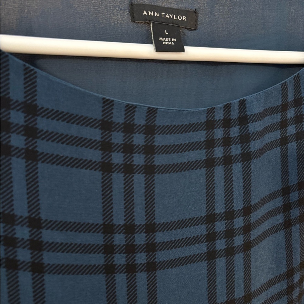 Ann Taylor Navy and Black Plaid Blouse - Picture 11 of 13